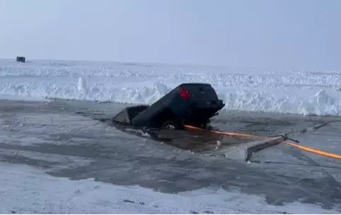 Мөсөн дээгүүр явганаар болон авто тээвэр хийхгүй байхыг онцгойлон анхааруулж байна